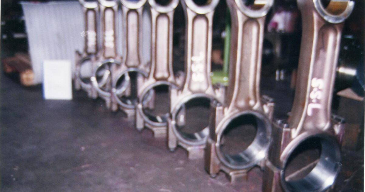 Connecting Rod of Diahatsu ready for dispatch