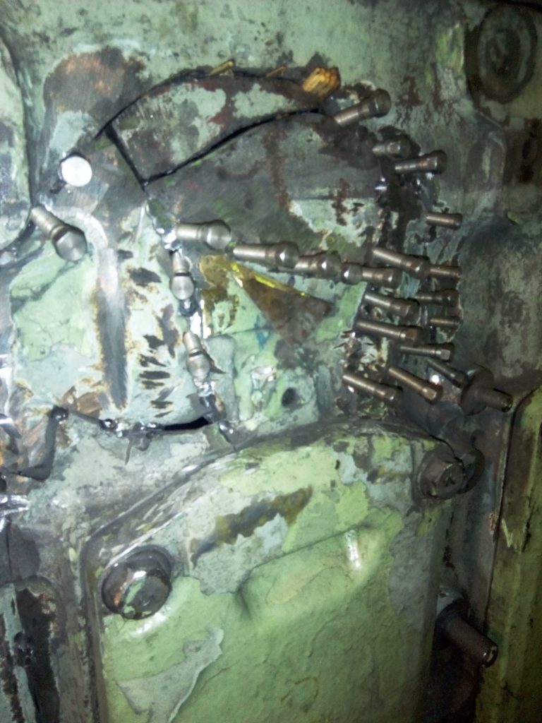 Metal Locks and Keys Used in the Metal Stitching Process