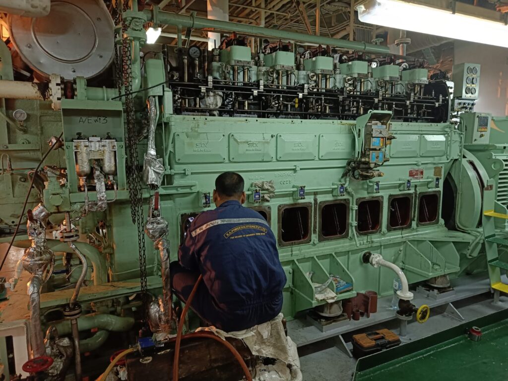 Crankshaft-Repair-Under-Process
