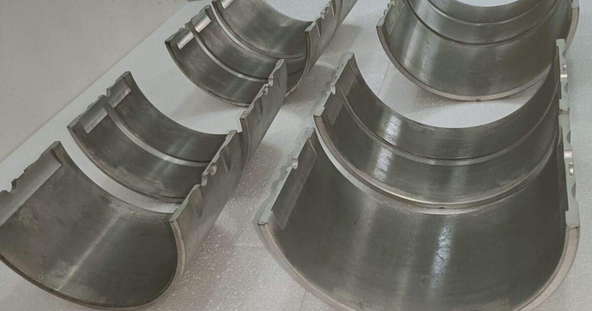 White metal bearings